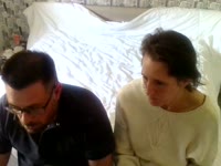 I work in an office, I love nature, doing it in unusual places
I am a natural woman