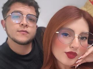 live chat with fucking couple LeahandAlex