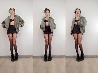latex fetish webcam sex AmaraSolis