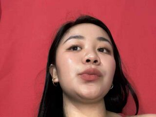 girl feet live cam HannahVinson