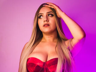 camgirl playing with dildo AbbyBaena