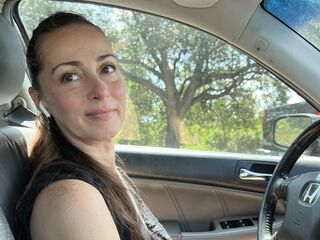 cam babe AhnaRedgrave