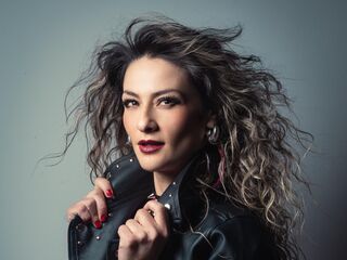 live sex show AryTorres