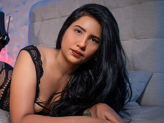 camwhore fingering pussy AshleyRoxe