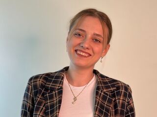 free web cam chat CherieVanmatre