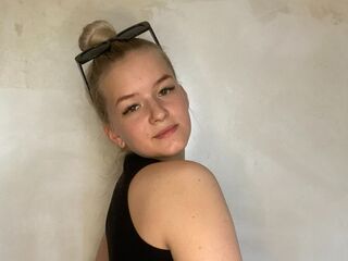 free live webcam sex DebraHallin