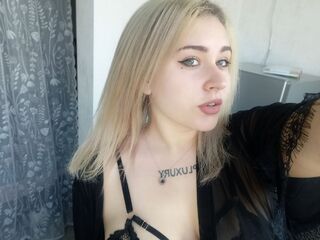 adultcam pic DinahSalimas