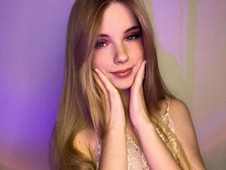 camgirl playing with sextoy EmiAngeli