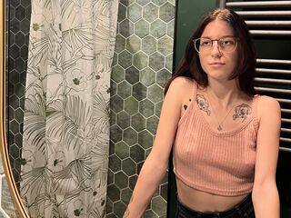 camgirl masturbating with sex toy EmiliaSmitti