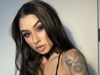 cam girl playing with dildo EmmyMeadows