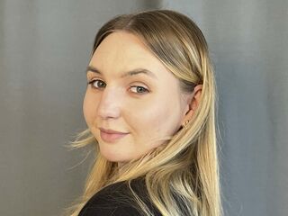 camslut FloraBrenden