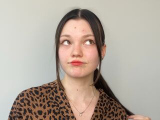 camgirl masturbating FloraDoggett