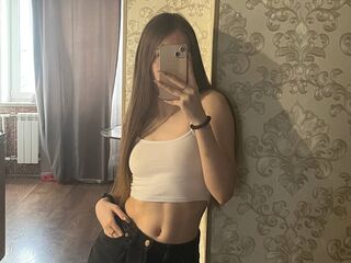 camgirl chat room HilaryLukas