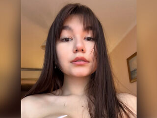 nude gamgirl JuliaCutee