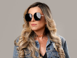 dirty webcam picture KiaraMoraes