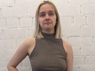 naked webcam girl fingering LatrishaSoprych