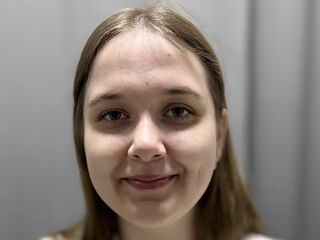 hot cam girl masturbating with vibrator LindaLeen