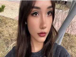 naughty camgirl MeghanSkomo