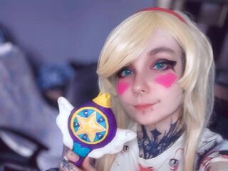 girl shaving pussy MilanaStrafer