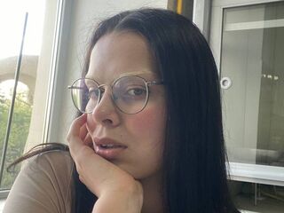 beautiful webcam girl Nancydrew