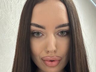 naked cam girl masturbating with sextoy NeryRockhill