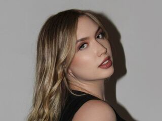 girl NicoleRicii