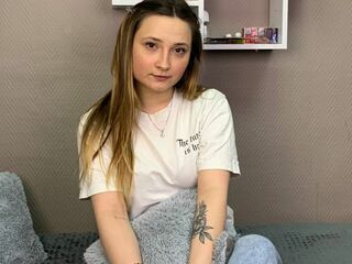 camgirl showing tits RitaForest