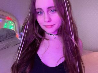 cam girl playing with sextoy SellyaHouston