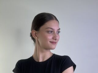 spy webcam SharikaWigington