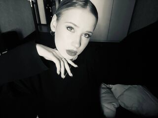 naked webcam girl video SherieMcwayne