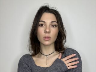 camgirl video chat SkyeSnow