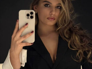 adultcam picture TaHillmer