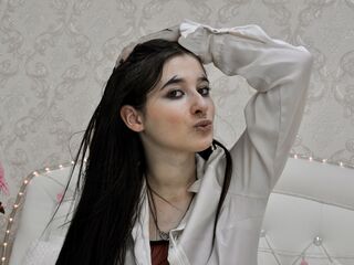 beautiful webcamgirl ZaraJeff