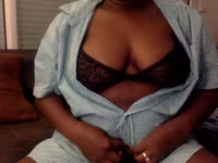 Young girl that like showing her sexyness to stranger, i love the idea of making them horny by seeing me ,I have taboo, verry open minded