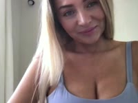 I’m a feminine, sensual woman who loves flirting, meaningful conversations, and creating unforgettable chemistry. I enjoy fashion, music, self-care, and those little moments that make life feel exciting.