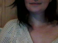 Je suis une jeune femme de 35 ans simple et naturelle, ici pour passer un bon moment : discussion et plaisir sexuel. Viens me découvrir en toute confiance ! En PV je me déshabille pour un avant goût ; en VIP profitons rien qu