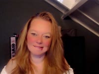 Hi im a sweet Dutch girl with a naughty side
I love good conversations teasing a little.... and maybe a bit more if we click.
Courious what kind of mood i