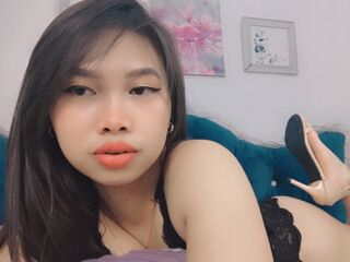 fingering webcamgirl AickaChan
