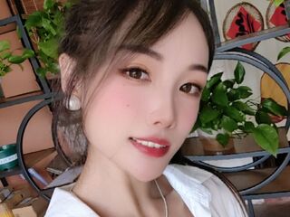 masturbating webcamgirl AngerlaMei