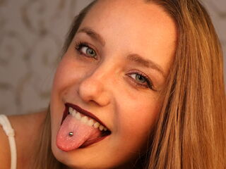 sexy cam girl picture BelleCox