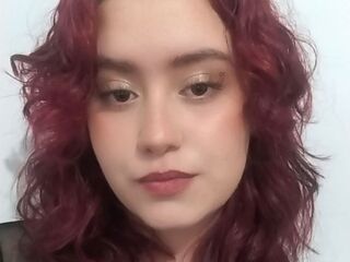 webcam babe KithyBonnie