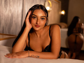 camgirl MelodyBetancourt