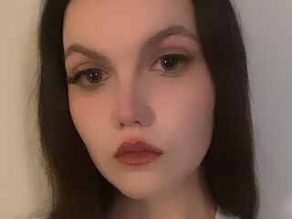 webcam girl BrittaAmrine