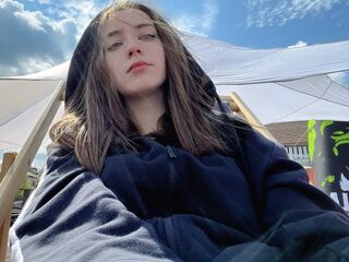 cam girl playing with vibrator DelorisAhaus