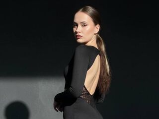 cam girl webcamsex EmilyGiffin