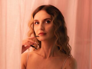 webcamgirl MoonSeraphine