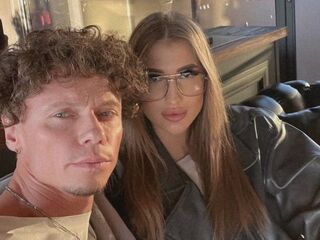 cam couple sex LeoAndAlice