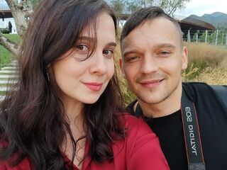 chat room live webcam LilyAndMaks