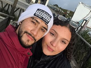 webcam girl fucked in ass TylerAndMalory