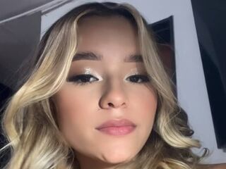 sexcam show AaishaCollin